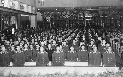 ​1955年解放军首次授衔时的13名海军中将